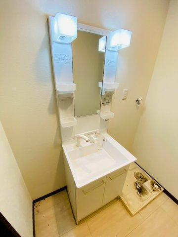 【独立洗面台】