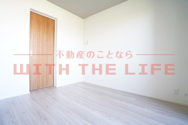 BRAVEBASE HAL（ブレイブベースハル）【キャンペーン対象物件】の洋室|落ち着いた色調の洋室です