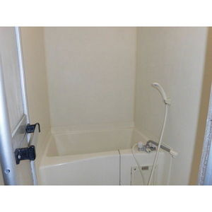 フレンドリー五反田の浴室