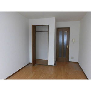 フレンドリー五反田の内装