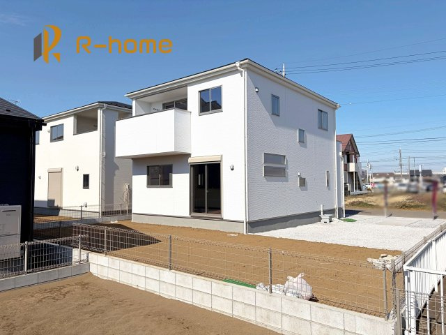 古河市下辺見第6　新築戸建て　2号棟の外観|建物完成いたしました！ご予約で『平日』や『夕方』などでもご見学可能です！