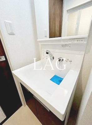 【洗面所】 | クリアル落合南長崎 | 洗面台です。