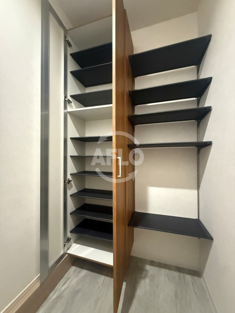 ロンドラージ今林の収納