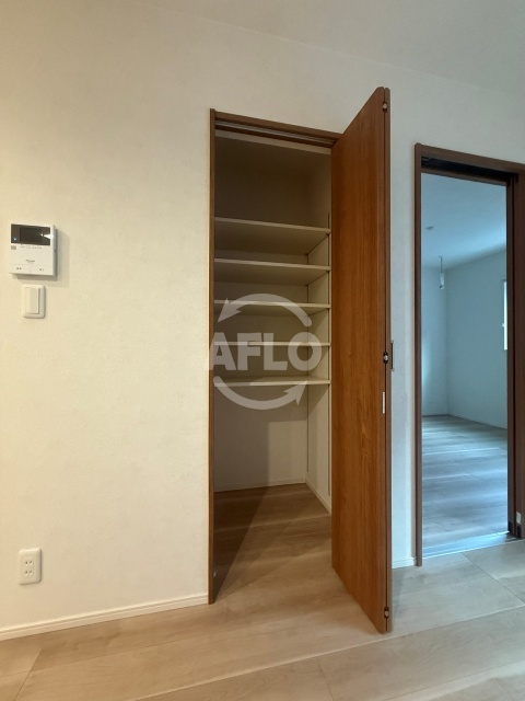 ロンドラージ今林の収納