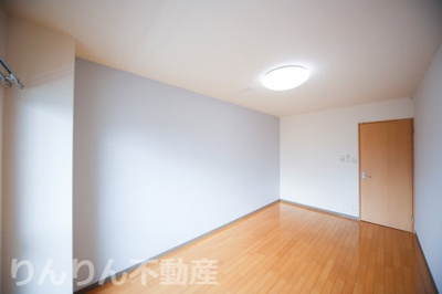 【寝室】 | クレスト新浜B | 寝室にいかがでしょうか