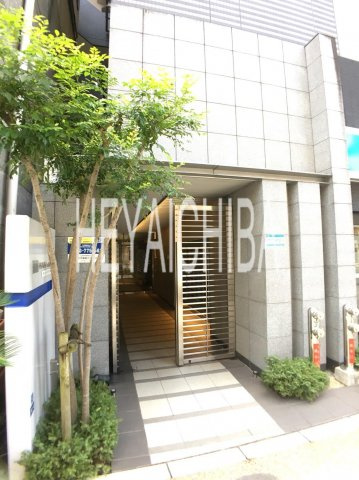 プラウドフラット浅草駒形のエントランス