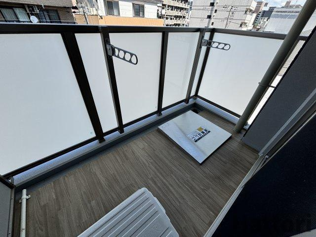エスリードレジデンス東三国デュオのバルコニー