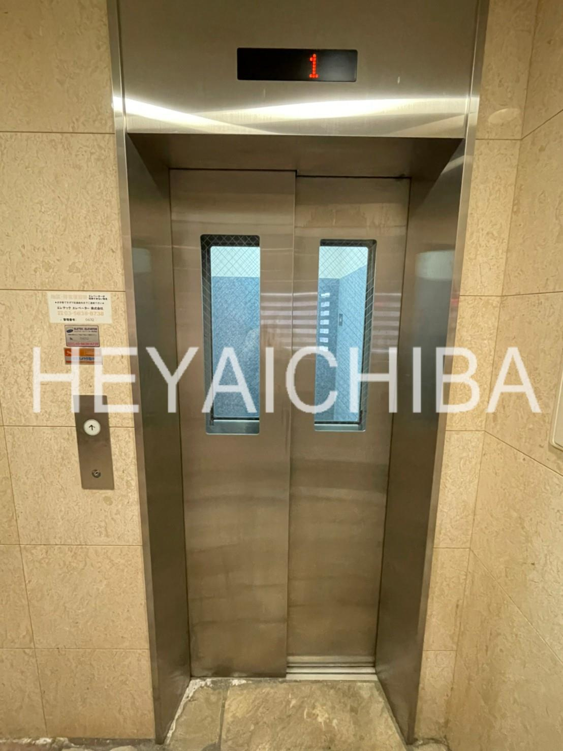 レイローズビルのその他共用部分|エレベーター