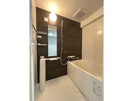 サンライズ東雲B棟(JS)の浴室