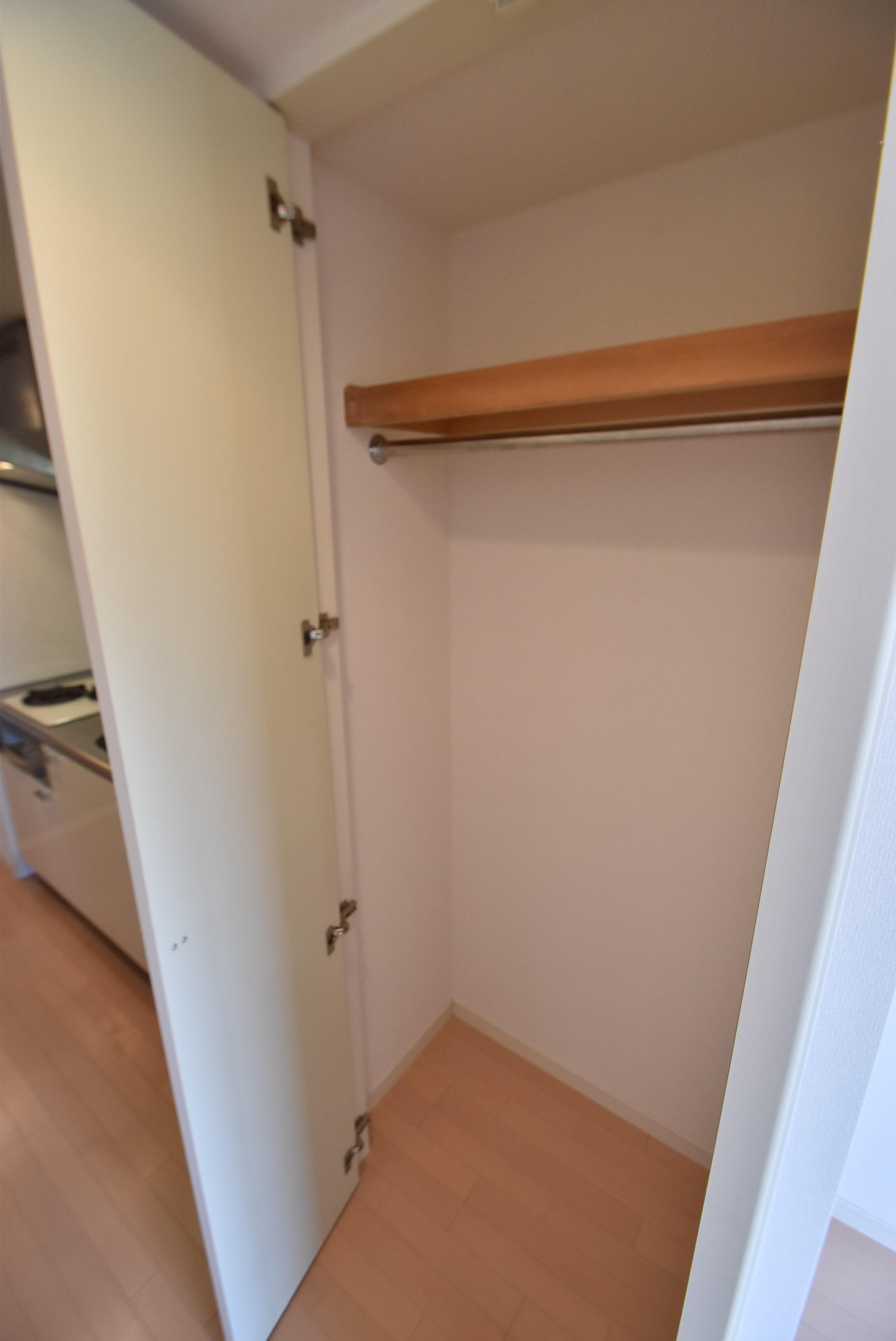 大阪市都島区東野田町１丁目の賃貸マンションの収納