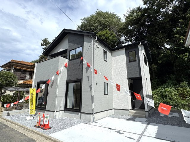 市川市曽谷４丁目新築戸建【曽谷小学校：6分】の外観|完成済み内覧可能です！！