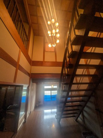 和泉市北田中町の一戸建てのロビー