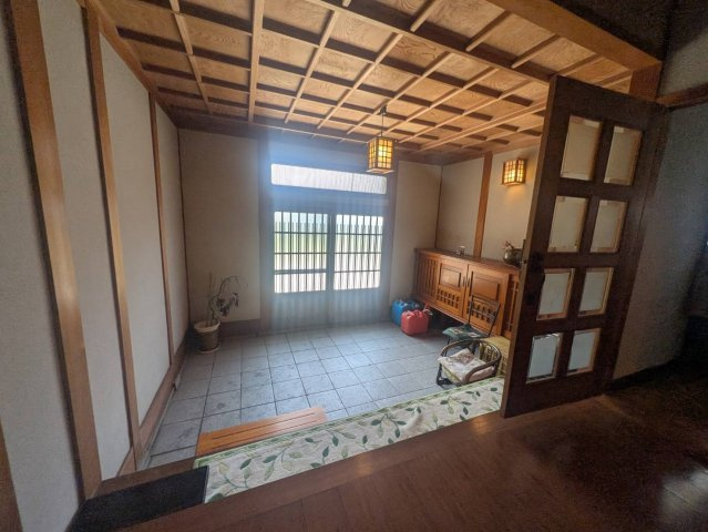 和泉市北田中町の一戸建ての玄関