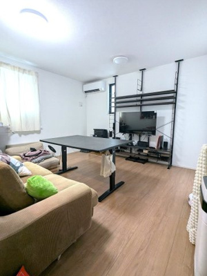 【居間・リビング】 | ■100万円値下げしました■高槻市富田町六丁目 | ■対面式システムキッチン（食器洗い乾燥機付き）■LDKに床暖房付■２４時間換気機能付■床全面がガラスコーティング済　