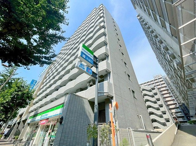 ノルデンハイム東三国の外観