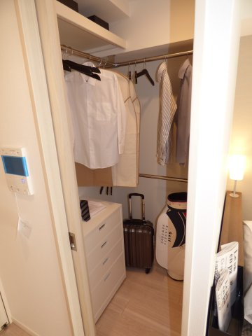 パークアクシス本町　家具類付の収納|参考写真