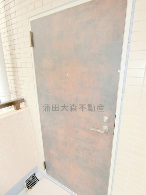 ミリアレジデンス西蒲田の玄関
