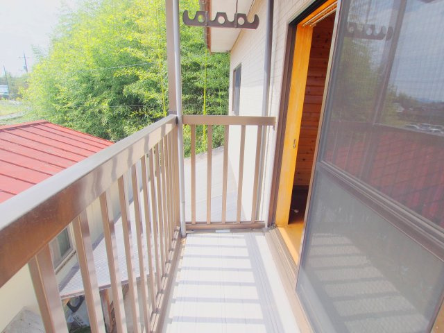 胤森アパートのバルコニー