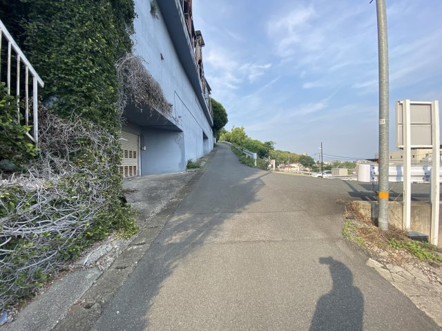 【前面道路含む現地写真】 | 西区春日4丁目