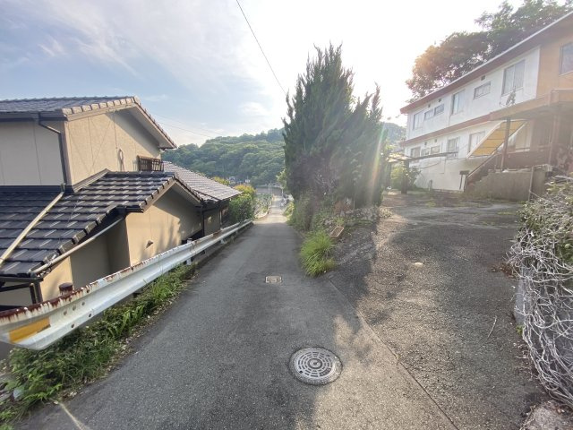 【前面道路含む現地写真】 | 西区春日4丁目