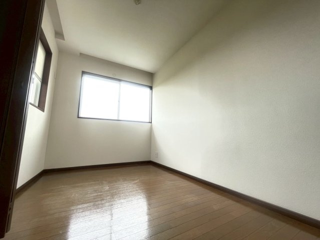 茂原市中古物件の洋室