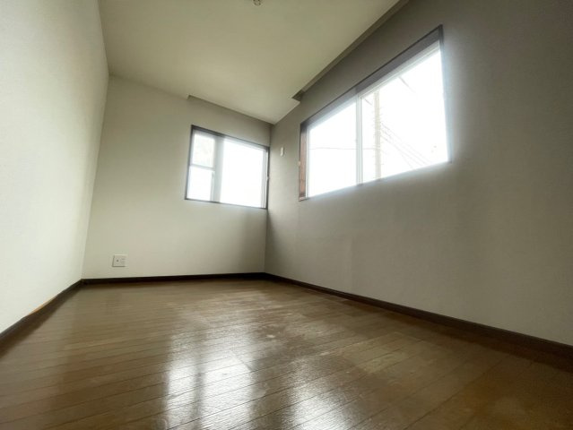 茂原市中古物件の洋室