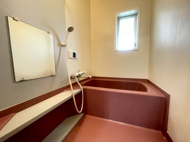 茂原市中古物件の浴室