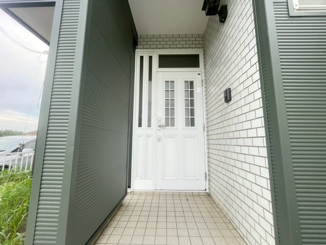 茂原市中古物件の玄関