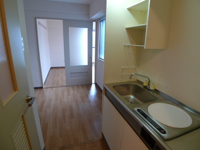 レジデンス東雲のキッチン