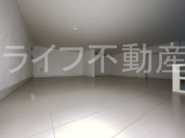 花園本町テラスの寝室