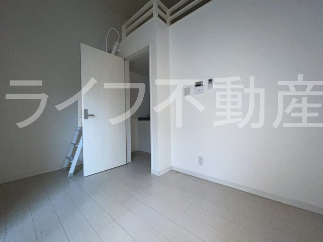 花園本町テラスの居間・リビング