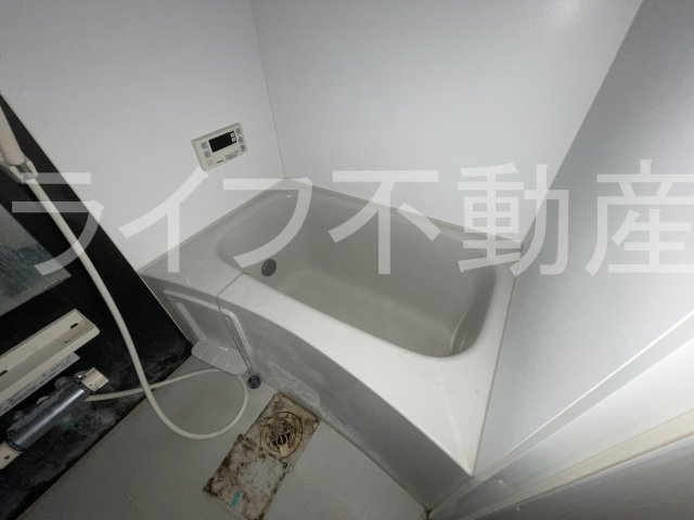 花園本町テラスの浴室