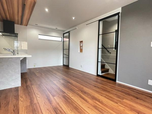 【居間・リビング】 | ※当社施工例
ご家族みんなで長い時間を過ごすリビングは一番居心地のいいものであって欲しいですね！