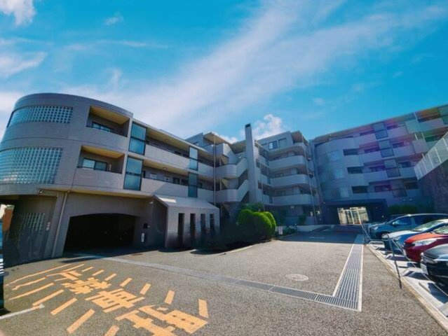 イトーピア小金公園の外観