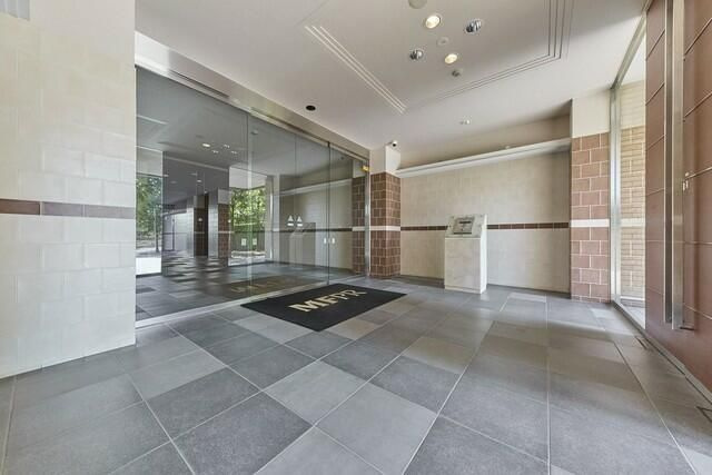 MFPRコート木場公園のエントランス