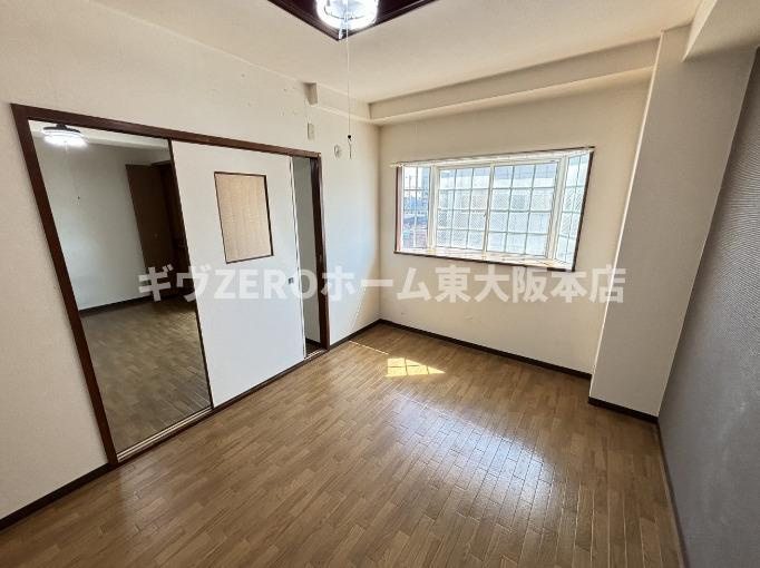 メゾンシャンスの居間・リビング