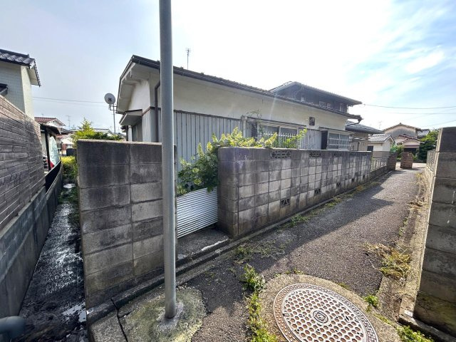 湯所町１丁目 
