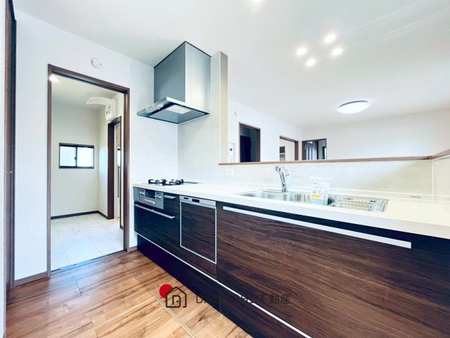 【キッチン】 | 加須市下高柳第11期　ワイウッドコート　新築戸建　全12棟　3号棟