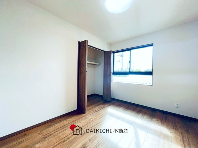 【洋室】 | 加須市下高柳第11期　ワイウッドコート　新築戸建　全12棟　3号棟