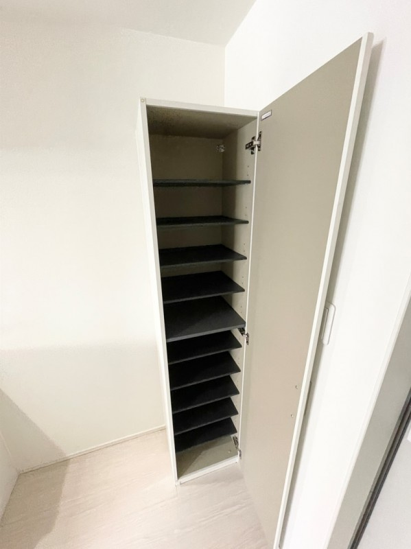 メゾン風月の玄関