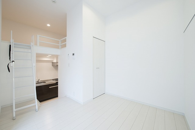 Ｋレジデンス名駅の居間・リビング