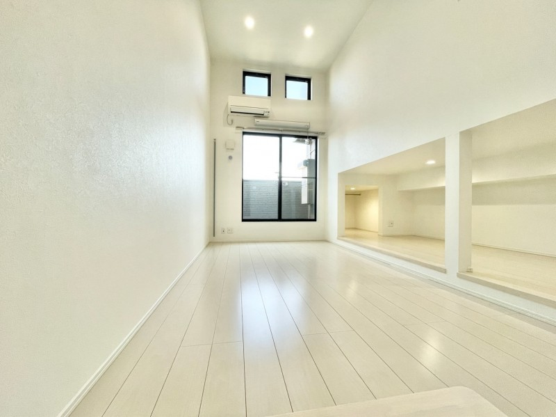 グレーシアの居間・リビング