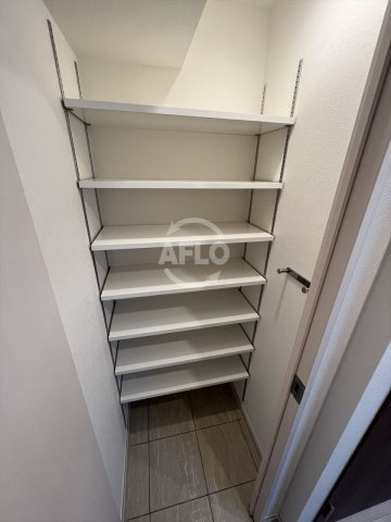 ファーストフィオーレ京橋ブレイニーの収納|ファーストフィオーレ京橋ブレイニー　シューズボックス