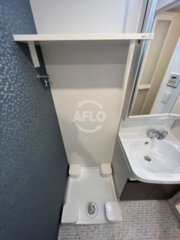 ファーストフィオーレ京橋ブレイニーの洗面所|ファーストフィオーレ京橋ブレイニー　洗濯機置き場