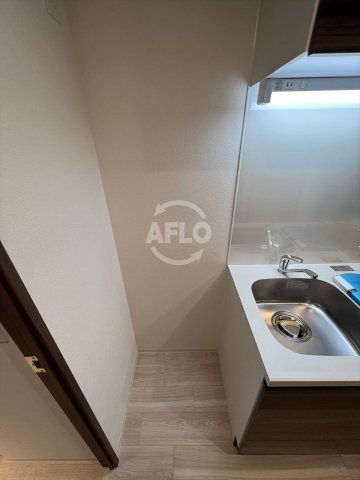 ファーストフィオーレ京橋ブレイニーのキッチン|ファーストフィオーレ京橋ブレイニー　冷蔵庫置き場