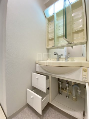 【洗面所】 | KAISEI本町 | KAISEI本町　独立洗面台