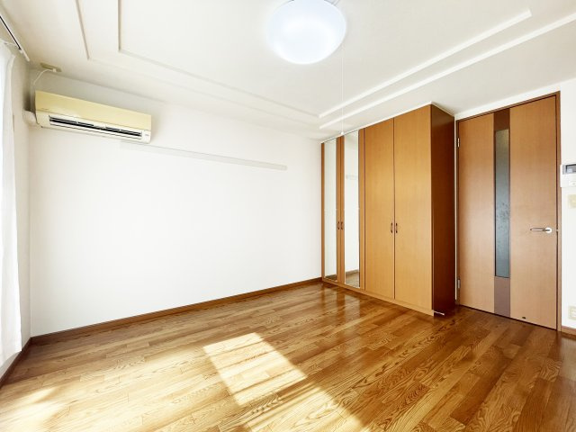 エトワール大開の居間・リビング