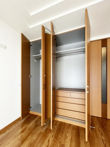 エトワール大開の収納