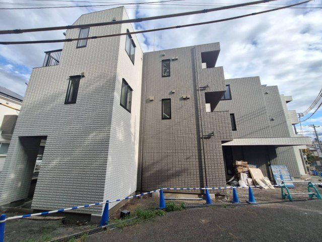 グランメール金沢八景のエントランス