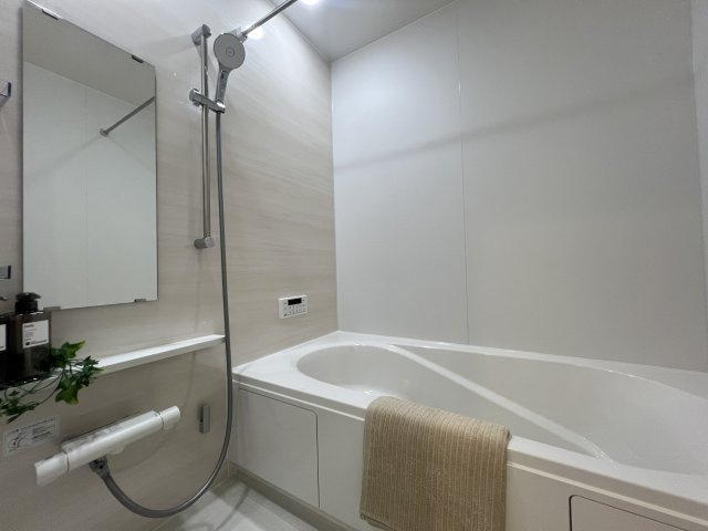 外観がポップ♪こういうのもアリ！な【大和市上和田】新築戸建の浴室|お風呂で日々の疲れを落としましょう